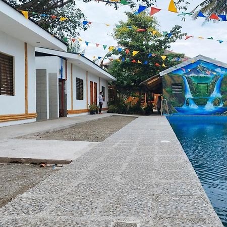 Casa Nena Hotel & Resort Iloilo By Reddoorz Guimbal Bagian luar foto